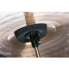 Cympad Moderator 90mm mounted on a cymbal stand – Extra-large black foam washer positioned beneath a cymbal for optimal sound dampening and overtone control. Ideal for drummers seeking volume reduction without compromising feel or responsiveness.